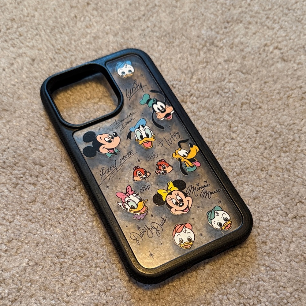 iPhone 13 Pro dteck Disney Character Phone Case - Black
